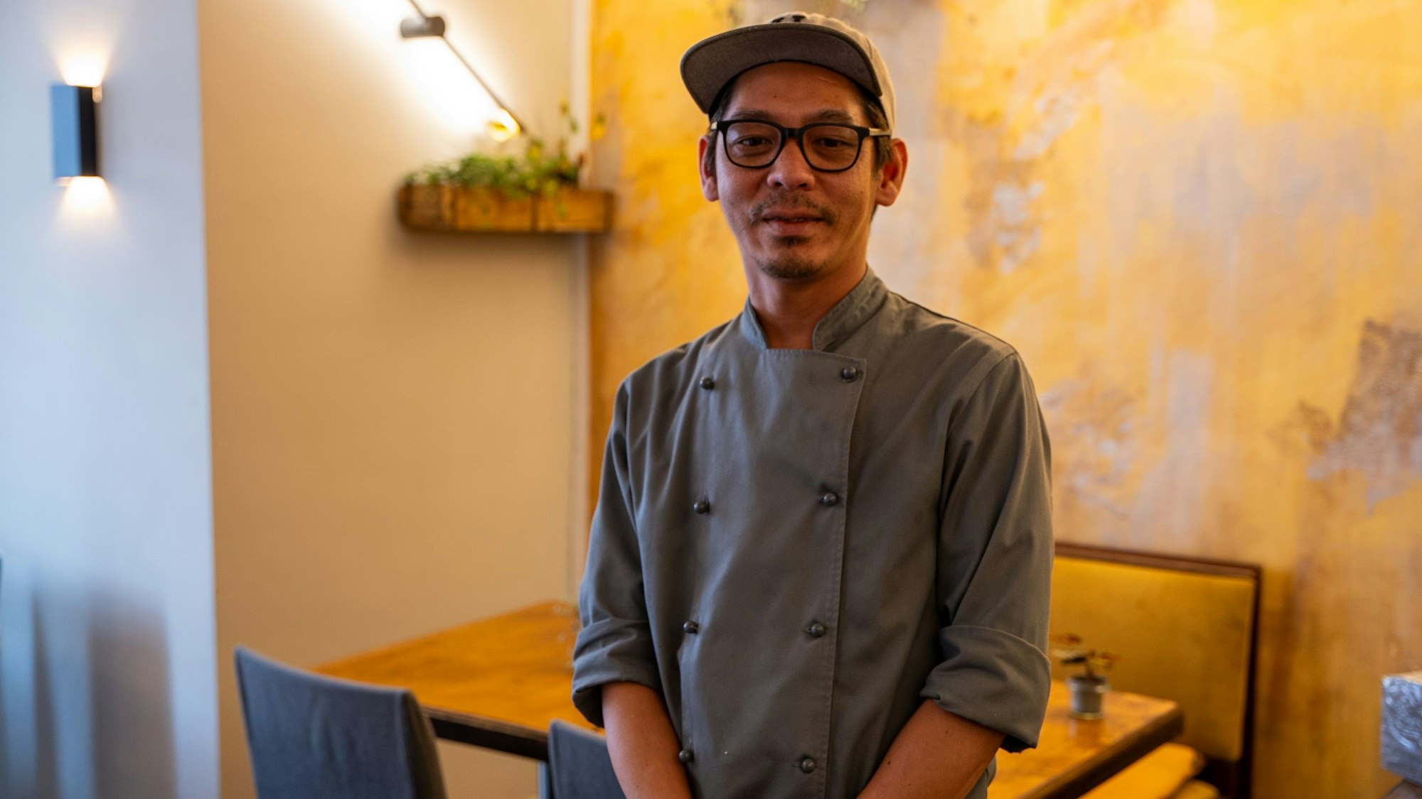 Hoa Hiep Lam, Inhaber und Küchenchef im Bep No.2 auf der Richard-Wagner-Straße in Köln