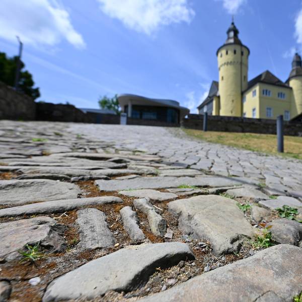 Schloss Homburg ist zwar nicht der Sitz der Verwaltung, aber doch ein mehr als ansehnliches und weithin bekanntes Aushängeschild der Gemeinde Nümbrecht.