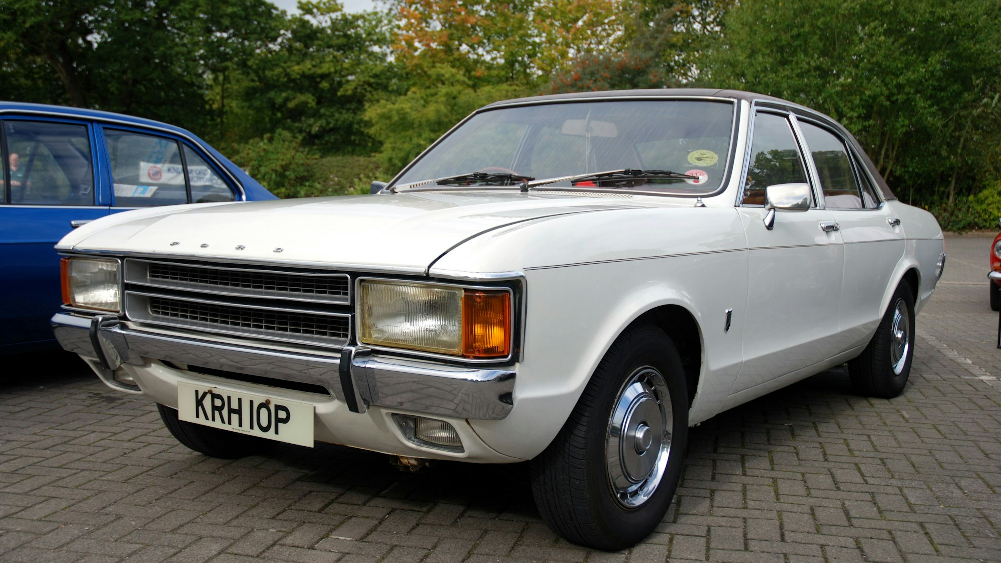 Von 1972 bis 1975 wurde in Köln der Ford Consul gebaut, der Nachfolger des 17M. Der Consul war in der Mittelklasse angesiedelt. Als Karosserievariantenstanden eine Limousine, ein Turnier oder ein Coupé zur Verfügung.