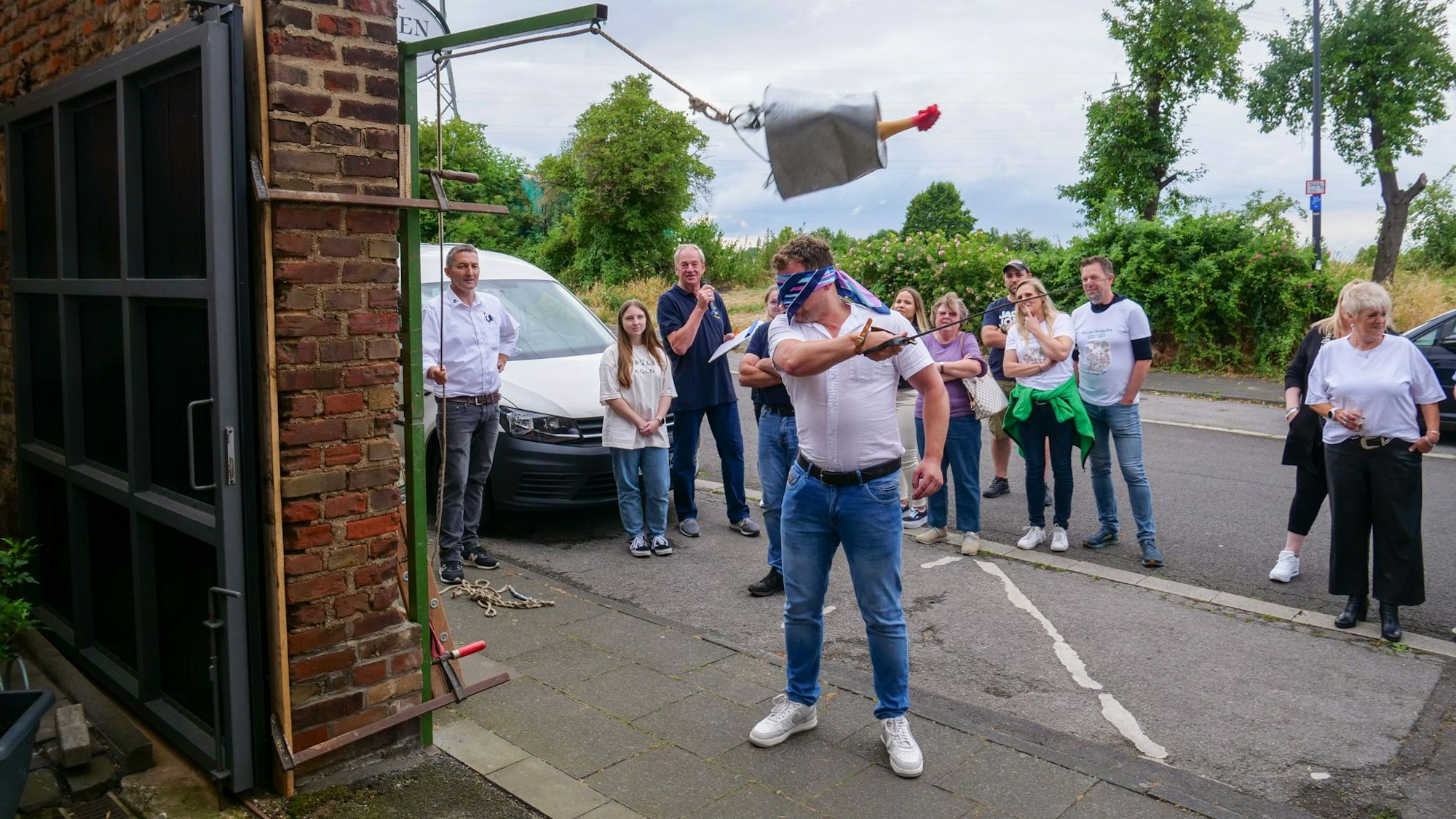 Florian Ostwald beim Hahneköppe.