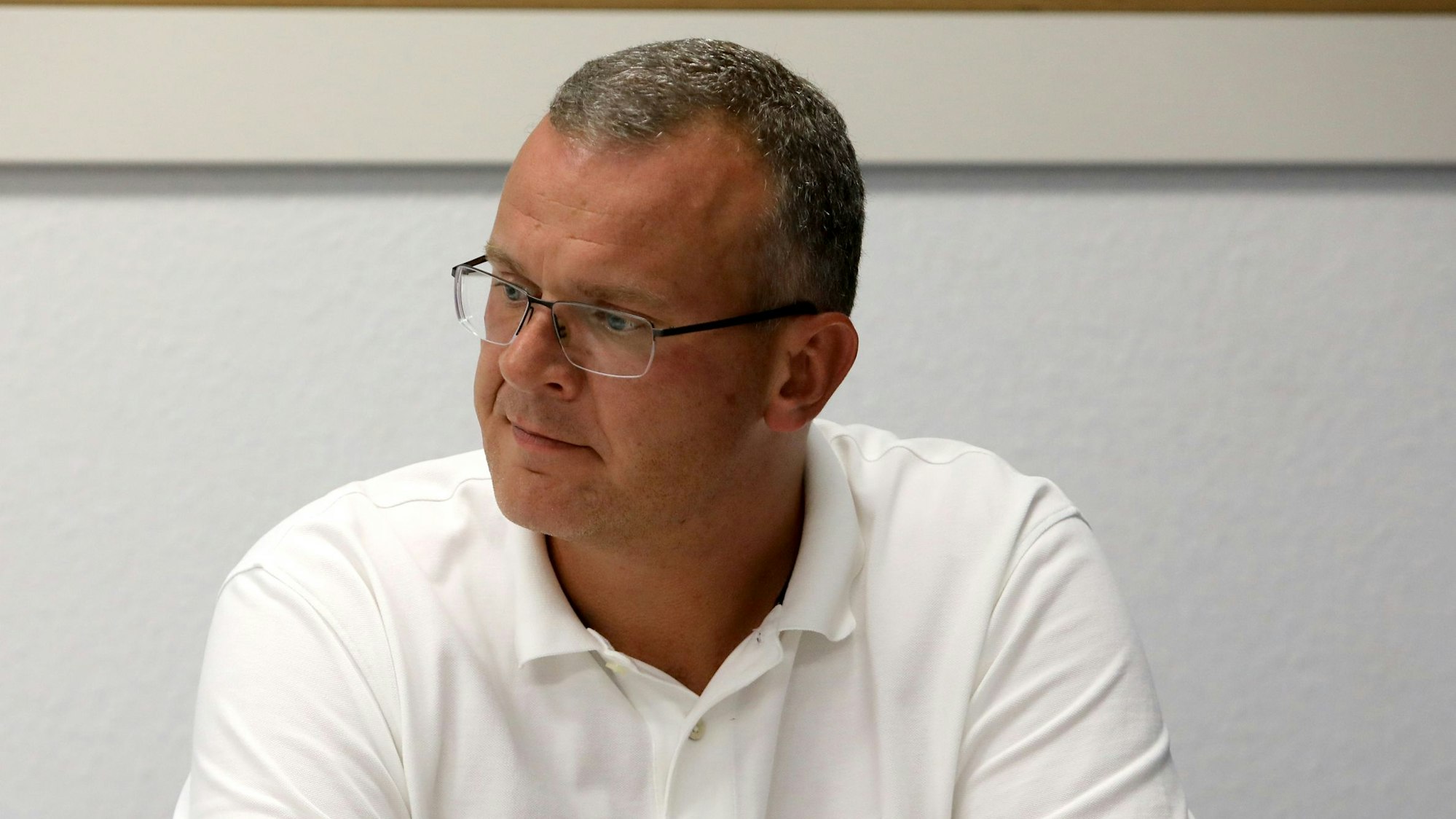 Leiter der Sportschule Hennef, Sascha Hendrich-Bächer.