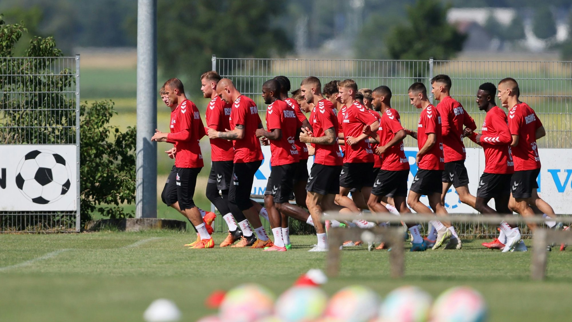 1. FC Köln, Trainingslager, Donaueschingen, Training, Warmlaufen