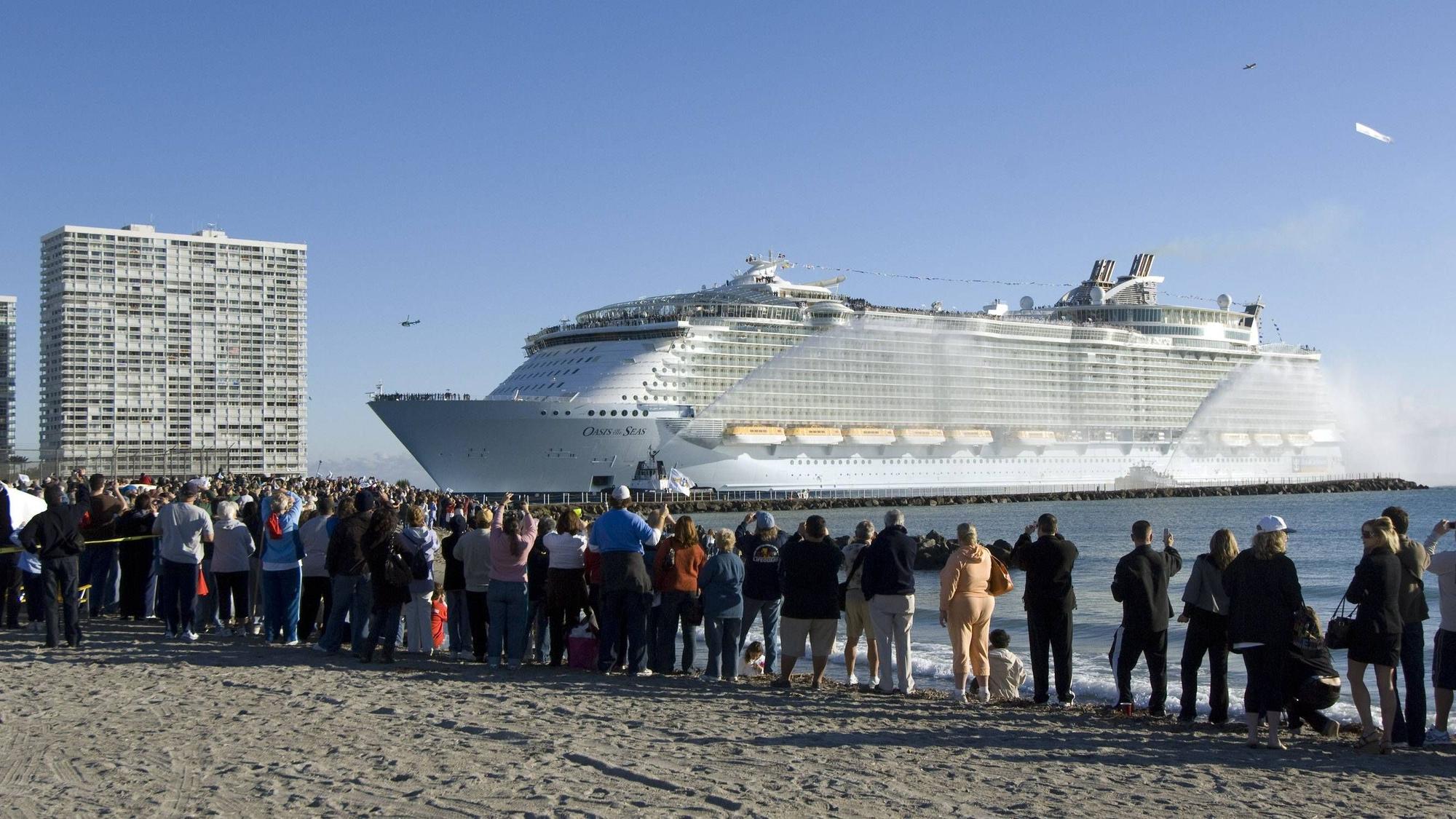 Das Kreuzfahrtschiff Oasis of the Seas läuft in Port Everglades, Florida, ein.