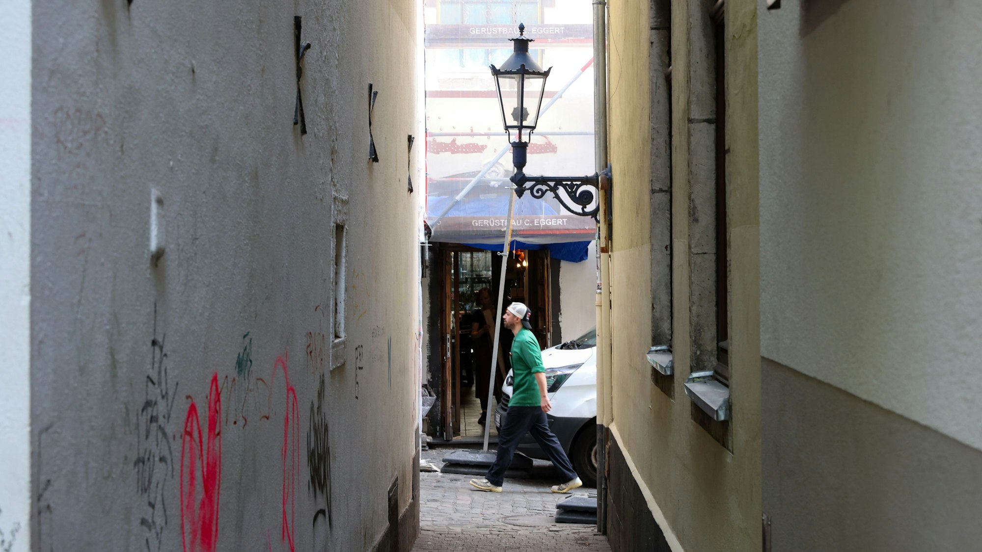 Das Bild zeigt die Tipsgasse in der Altstadt.