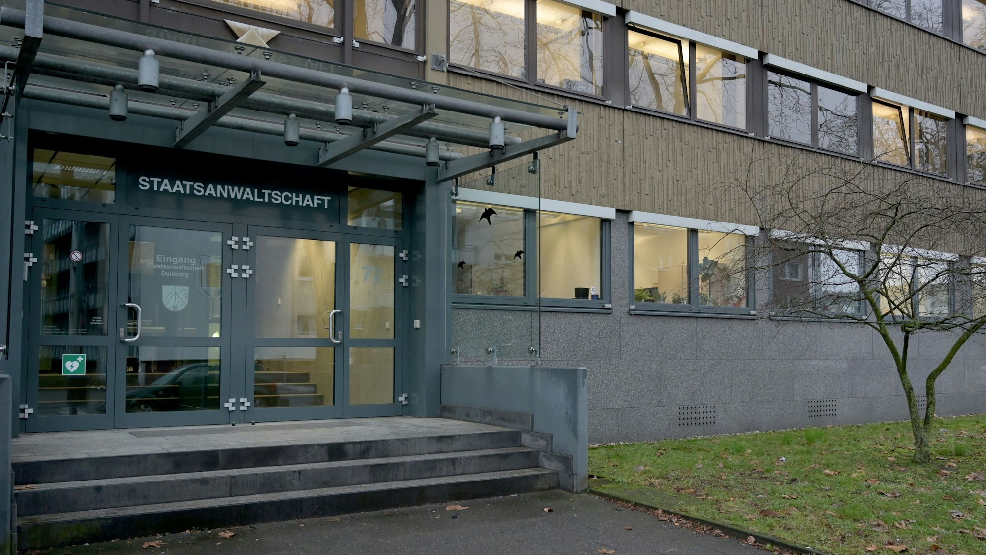 Der Haupteingang der Staatsanwaltschaft Duisburg.