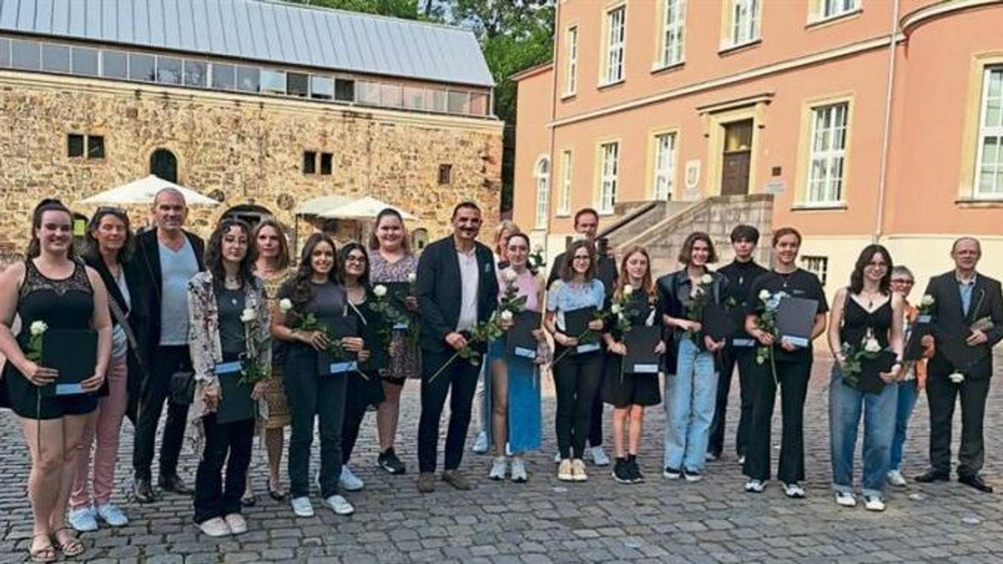 Teilnehmer des Förderpreises für junge Künstlerinnen und Künstler.