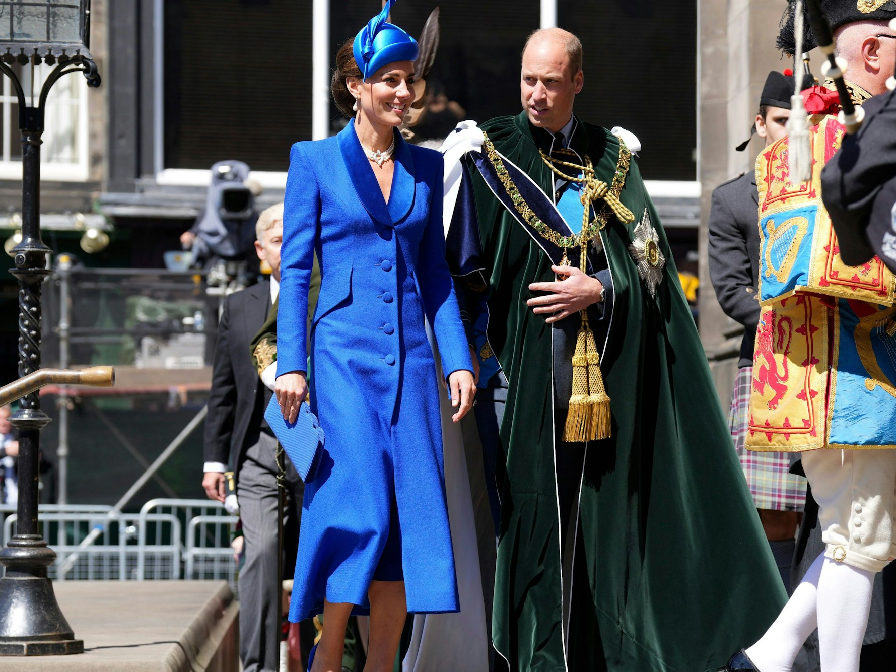 Prinz William und Kate, Prinzessin von Wales, bei der Prozession.