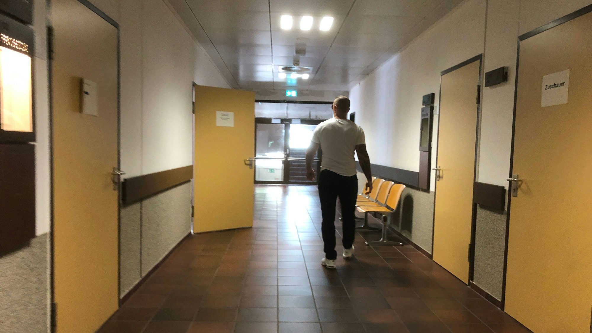 Landgericht an der Luxemburger Straße. Foto: Ralf Krieger