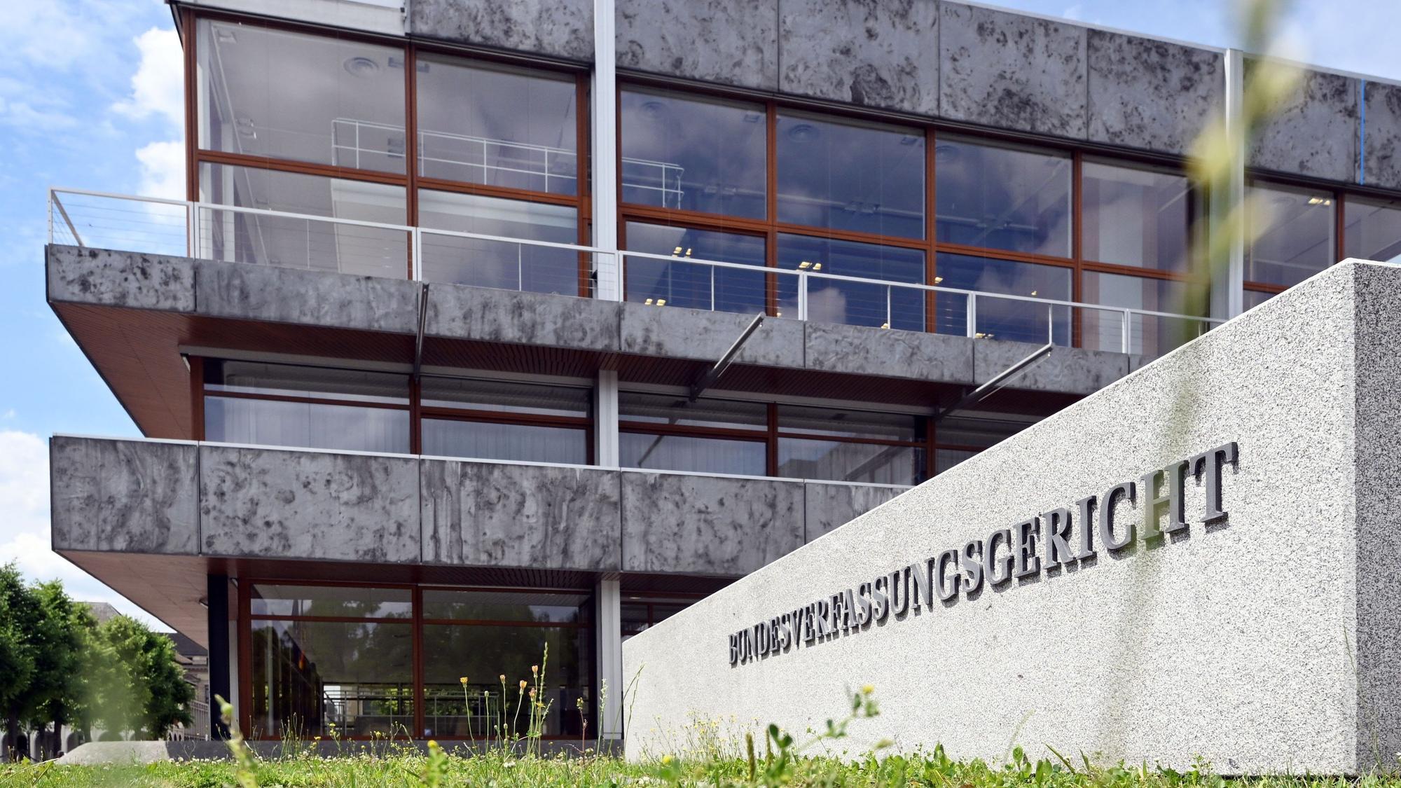 Baden-Württemberg, Karlsruhe: Blick auf das Gebäude des Bundesverfassungsgerichts.