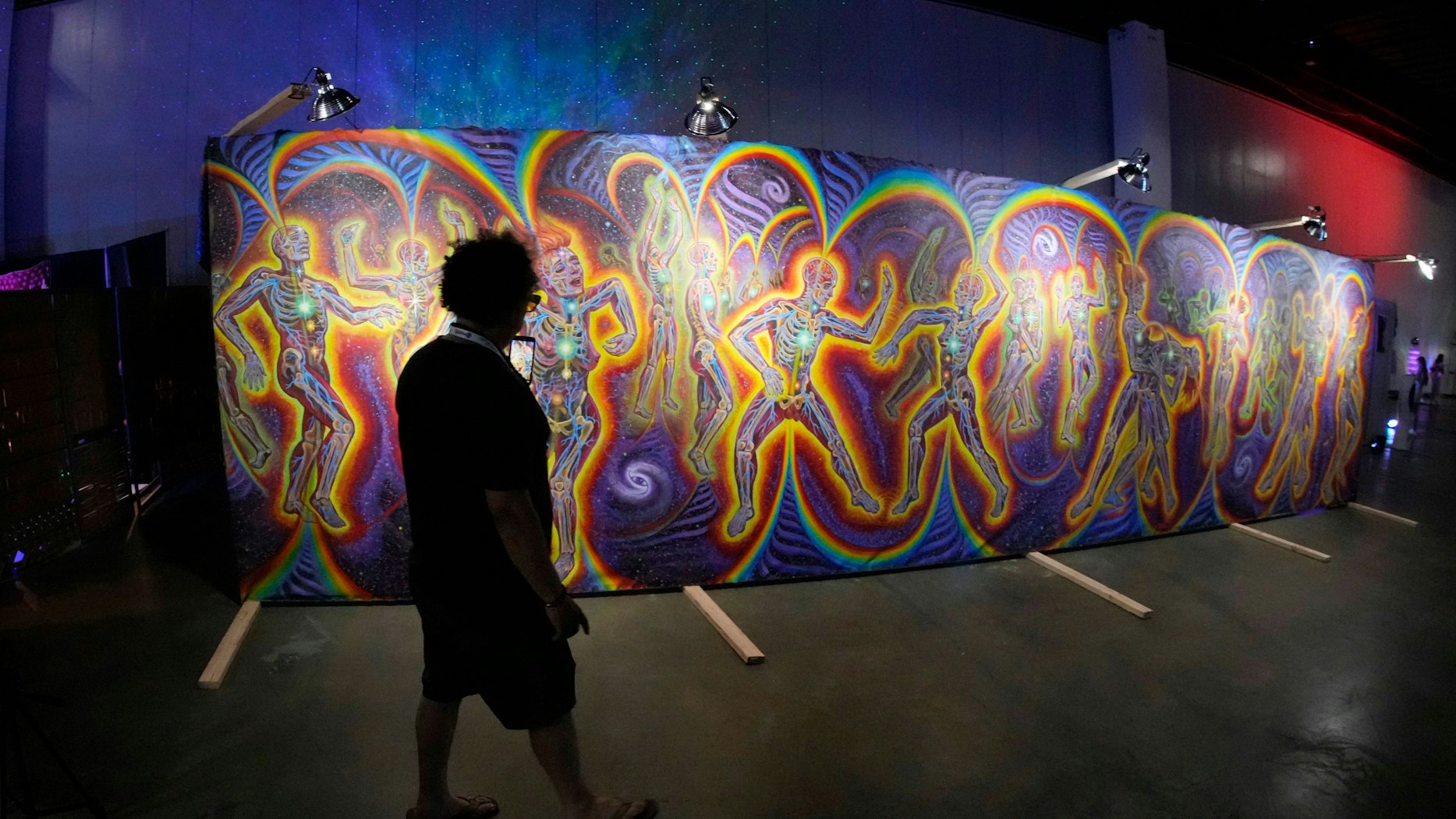 Auf der Konferenz Psychedelic Science im Colorado Convention Center Kunstwerke ausgestellt. (Symbolbild)