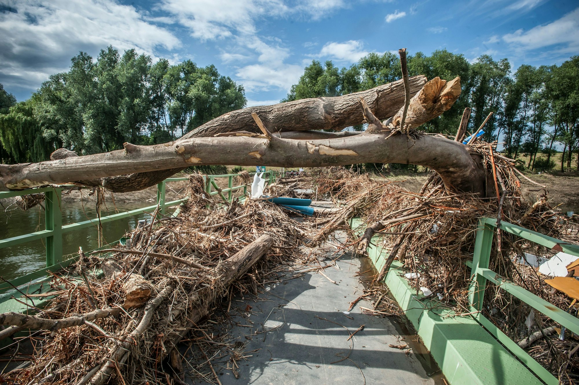 Geschlossen: Pontonbrücke in Rheindorf, Wupper, Foto: Ralf Krieger