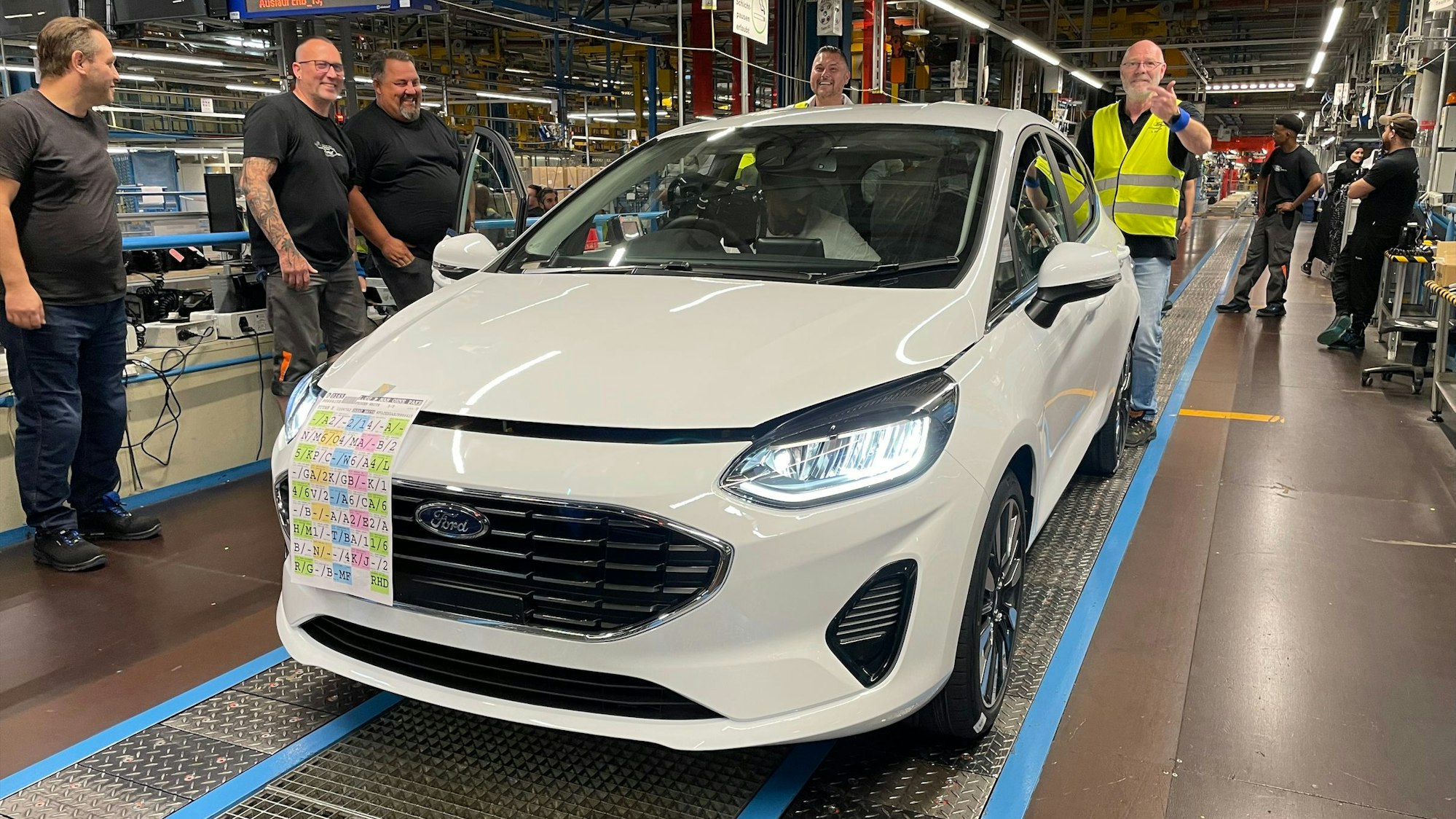 Der letzte Fiesta rollt in Köln im Ford-Werk vom Band.