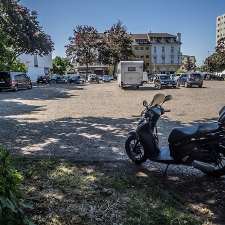 Parkplatz an der Stauffenbergstraße.