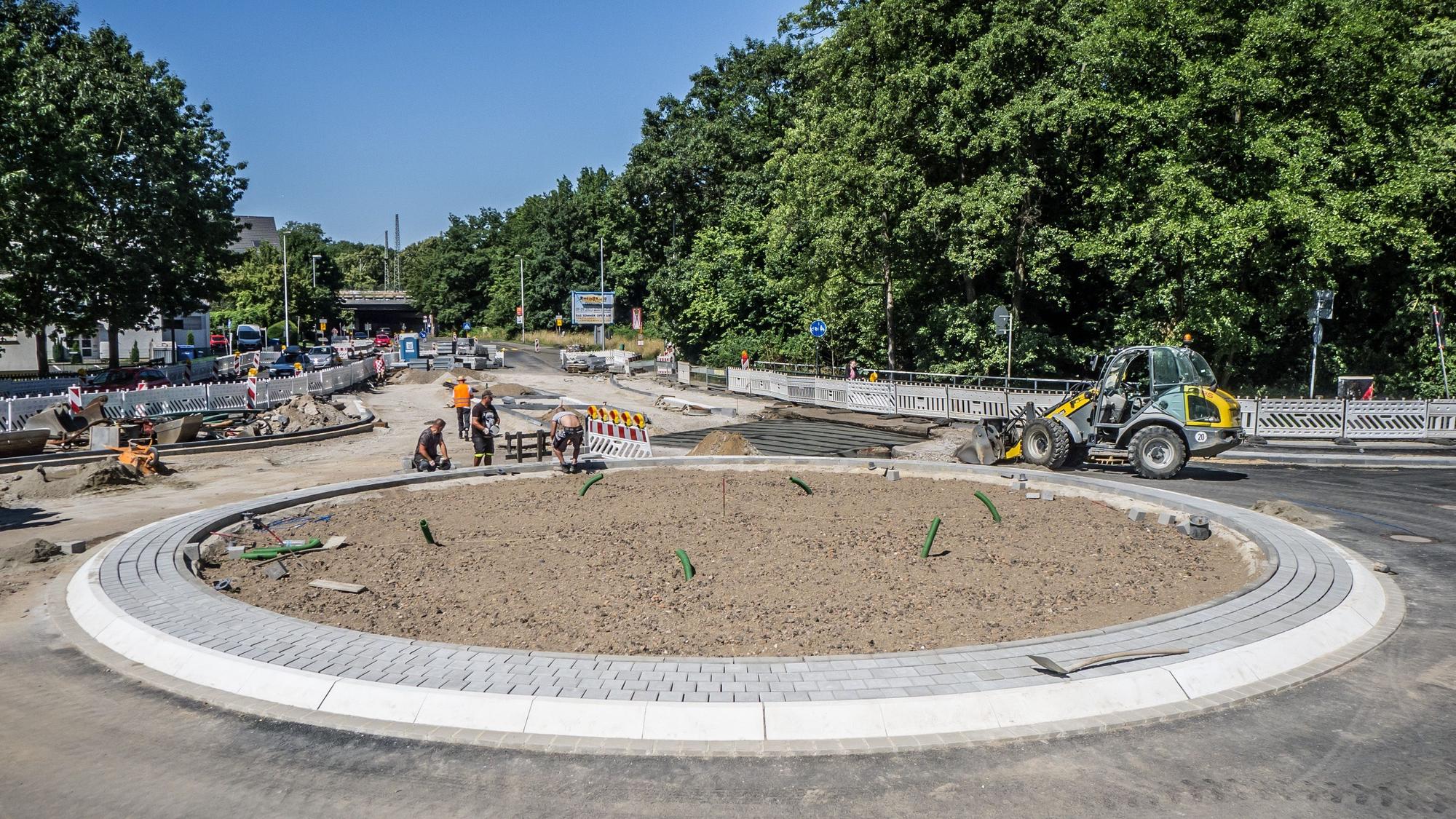 Er ist rund: Der Kreisel ist das Zentrum der Großbaustelle Rennbaumstraße.