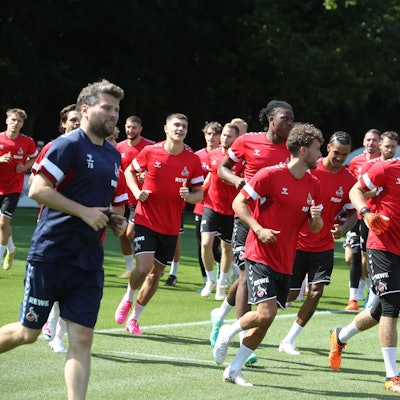 1. FC Köln, Trainingsauftakt