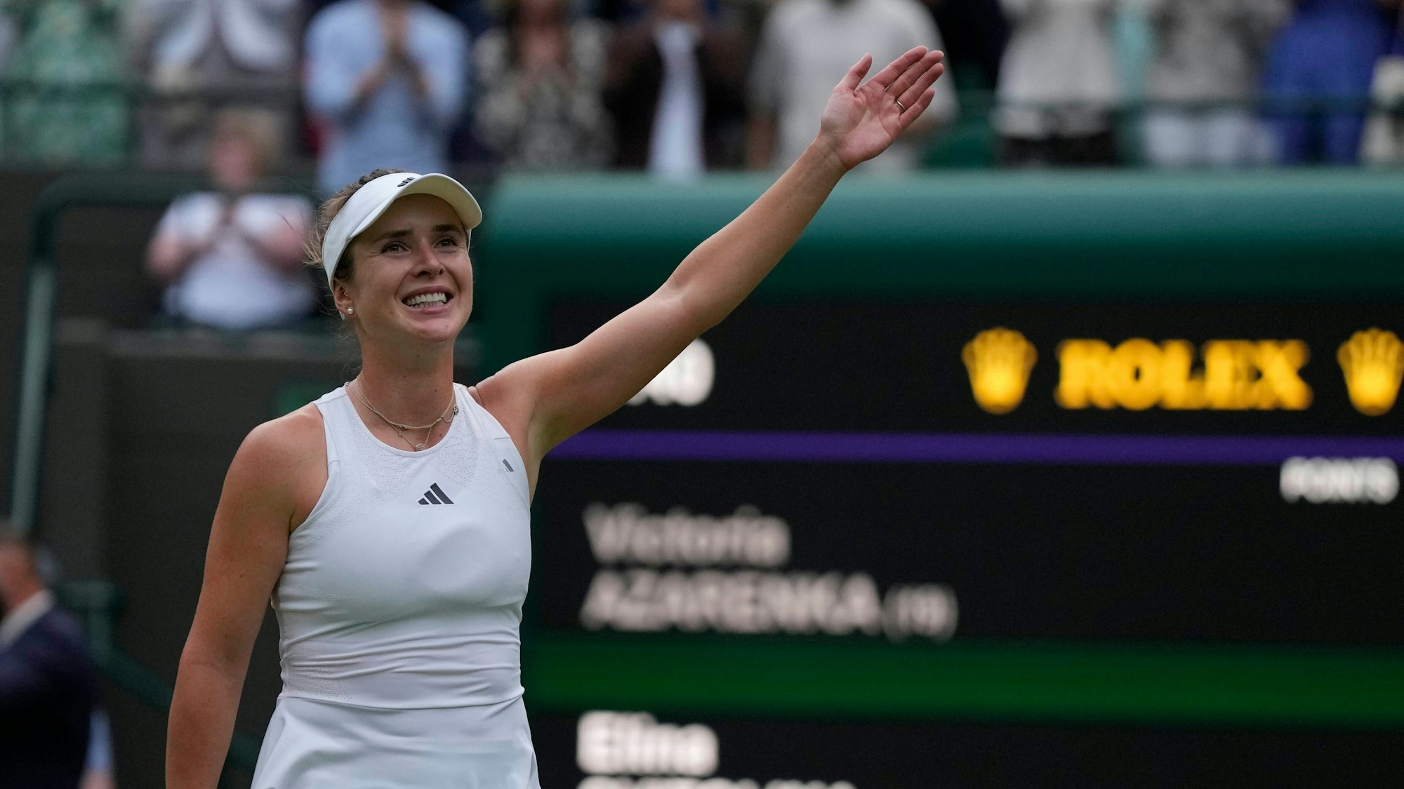 Jelina Switolina feiert ihren Sieg.