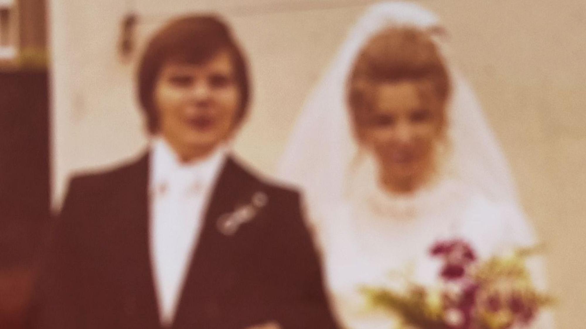 Josef und Agnes Pempe mit Enkelin Anna.