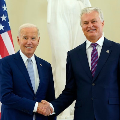 US-Präsident Joe Biden (links), hier mit Litauens Präsident Gitanas Nauseda beim Nato-Gipfel in Vilnius.