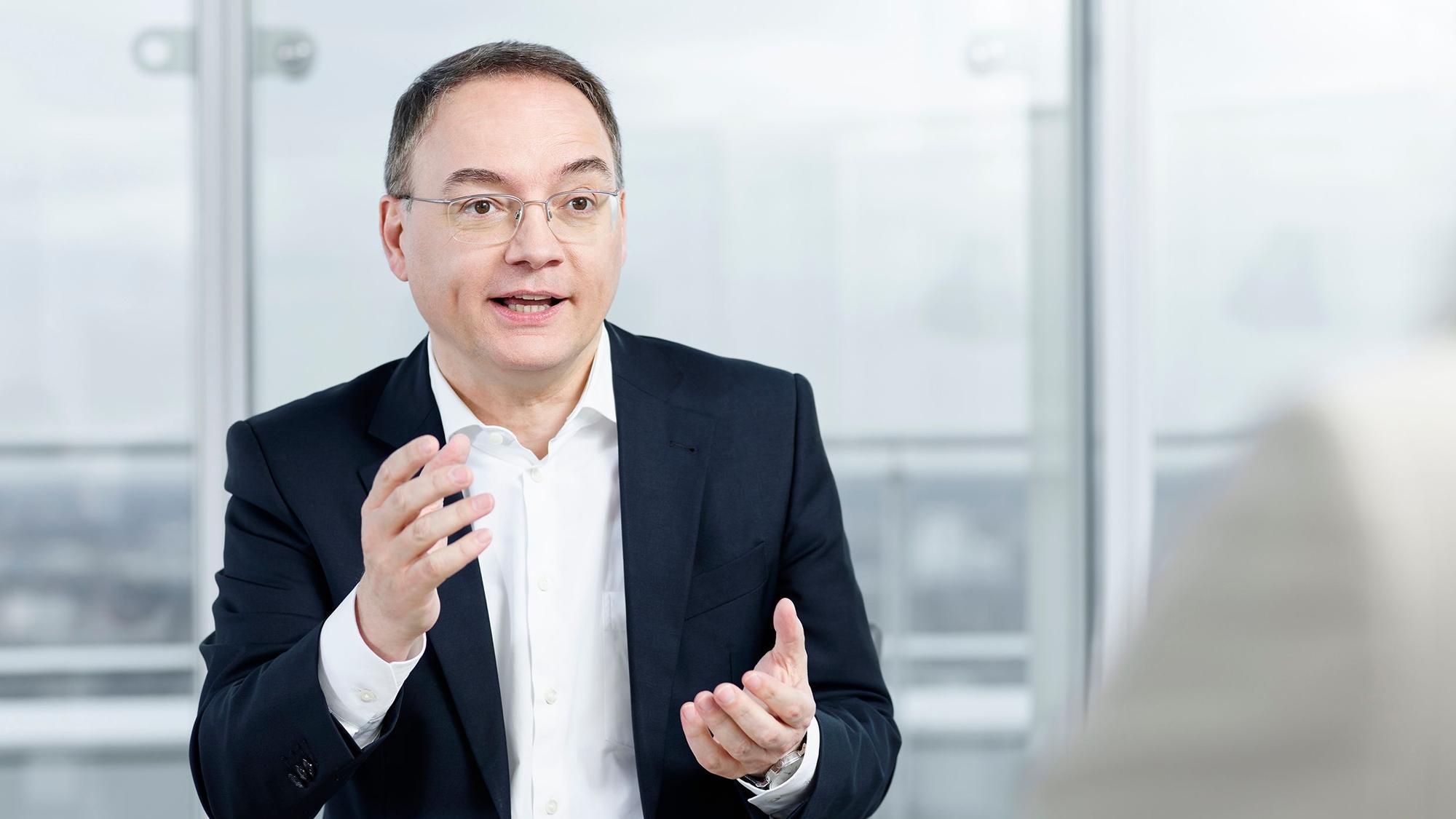 Michael Fauser ist Vorstandsvorsitzender der Ergo Vorsorge Lebensversicherung AG