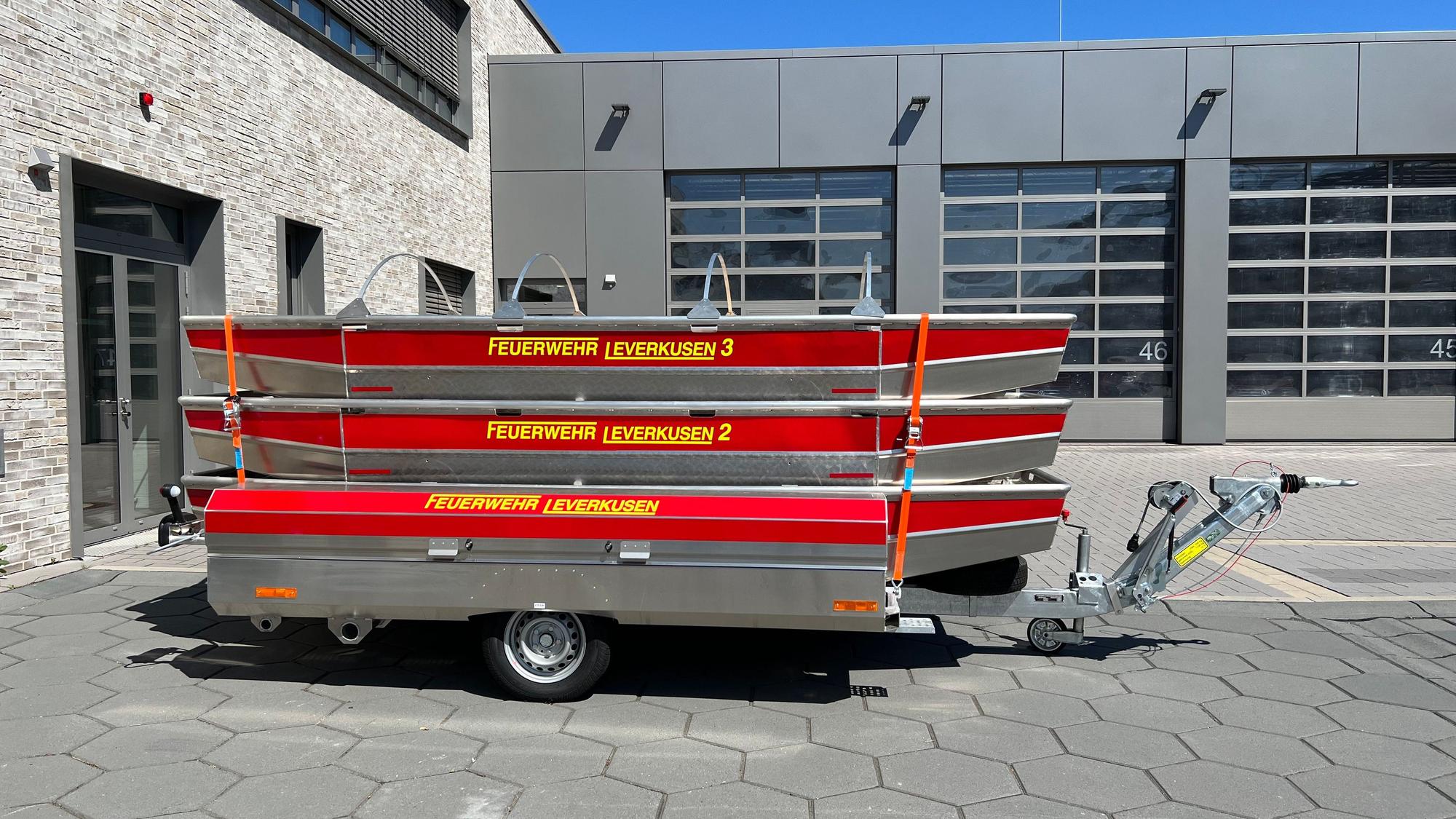 Vier neue Hochwasserboote hat die Feuerwehr seit Mitte 2023.