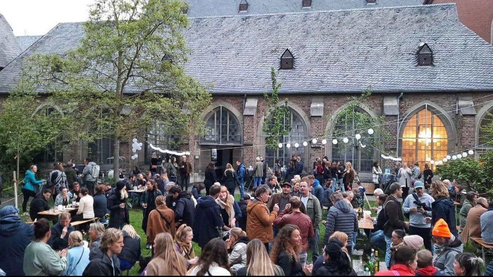 Köln, Altstadt-Süd, KG Ponyhof, Weingarten 2023