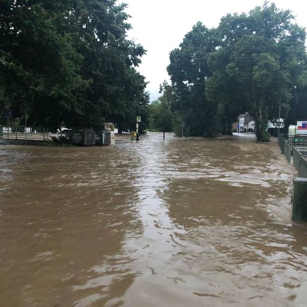 Beim Hochwasser im Juli 2021 ist die sonst so beschauliche Sülz weit über die Ufer getreten.