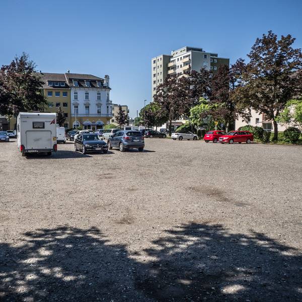 Parkplatz an der Stauffenbergstraße.