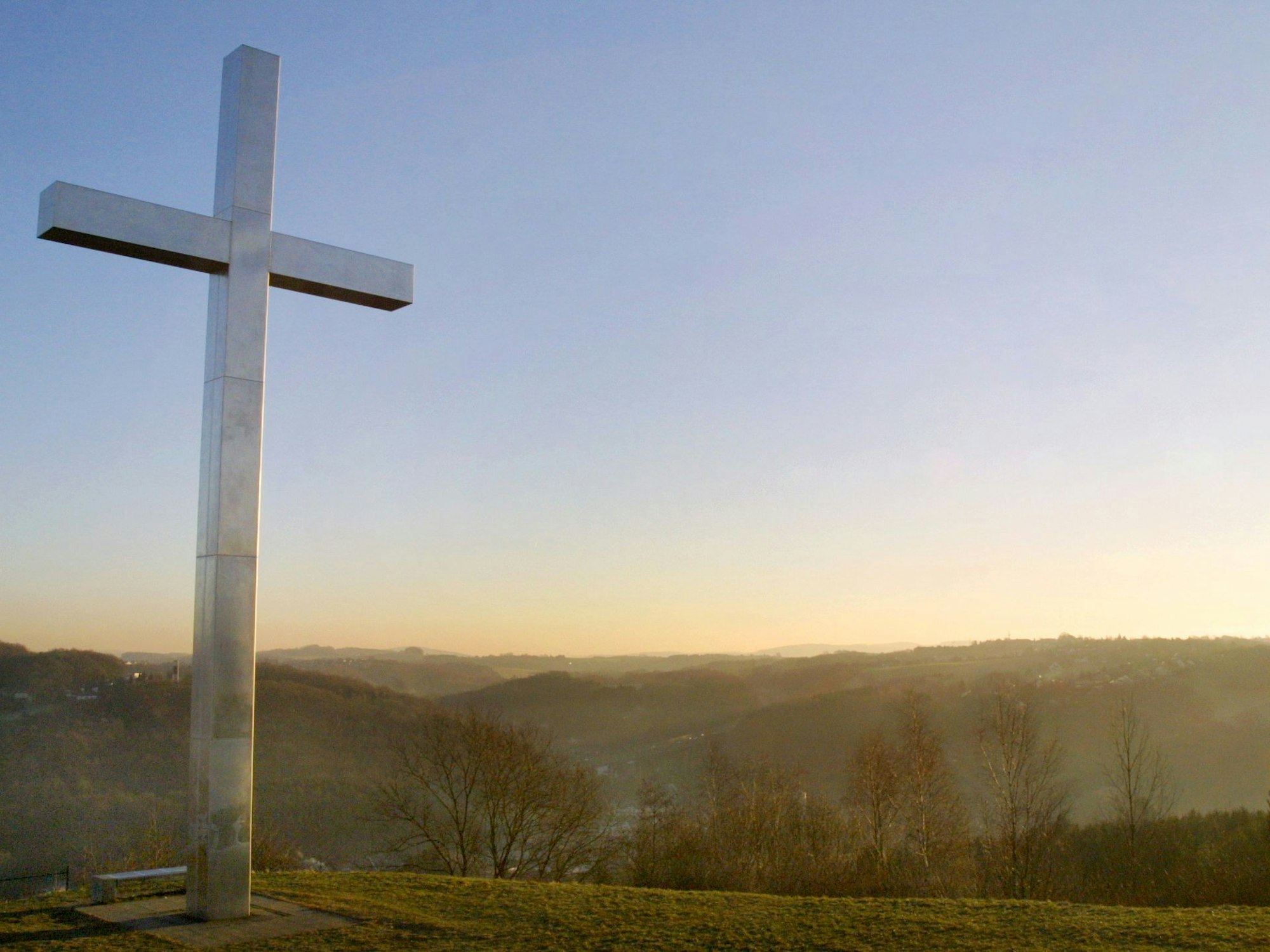 Denkmal für die Bergleute: Das 15 Meter hohe Barbarakreuz