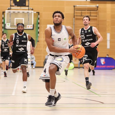 2. Basketball Bundesliga ProB Basketball ART Giants Düsseldorf gegen WWU Baskets Münster, 12.02.2022 Quadre Lollis Jr. 4 ART Giants Duesseldorf 2. Basketball Bundesliga ProB Basketball ART Giants Düsseldorf gegen WWU Baskets Münster am 12.02.2022, Duesseldorf. Copyright: xBEAUTIFULxSPORTS/KennyxBeelex