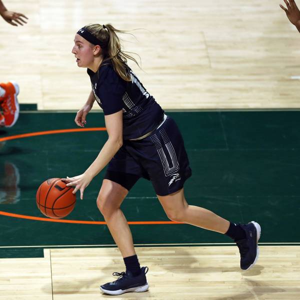 NCAA, College League, USA Womens Basketball: North Florida at Miami-Florida, Nov 28, 2020 Coral Gables, Florida, USA North Florida Lady Ospreys guard Erin Jones 14 dribbles the ball against the Miami Hurricanes during the first half at Watsco Center. Mandatory Credit: Sam Navarro-USA TODAY Sports, 28.11.2020 15:41:05, 15244690, North Florida, Miami-Florida, Miami Hurricanes, NCAA Womens Basketball PUBLICATIONxINxGERxSUIxAUTxONLY Copyright: xSamxNavarrox 15244690