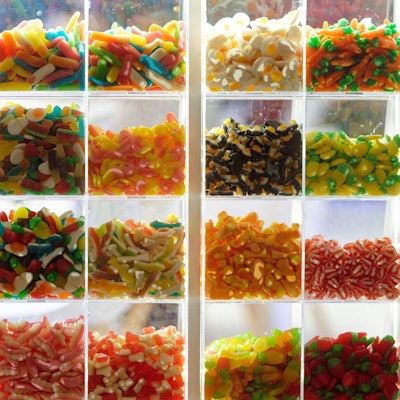 Süßigkeiten sind auf einem Stand am ersten Tag der ISM - Internationale Süßwarenmesse zu sehen.
Zu viel Zucker ist nicht gut. Doch ohne geht es auch nicht!