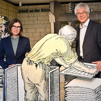 LVR-Industriemuseum Papiermühle Alte Dombach. Nachfolge Dr. Schachtner. Sonja Nanko und Dr. Walter Hauser