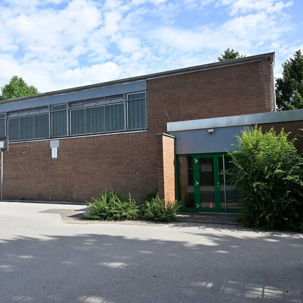 Das Foto zeigt die Turnhalle in Dürscheid.