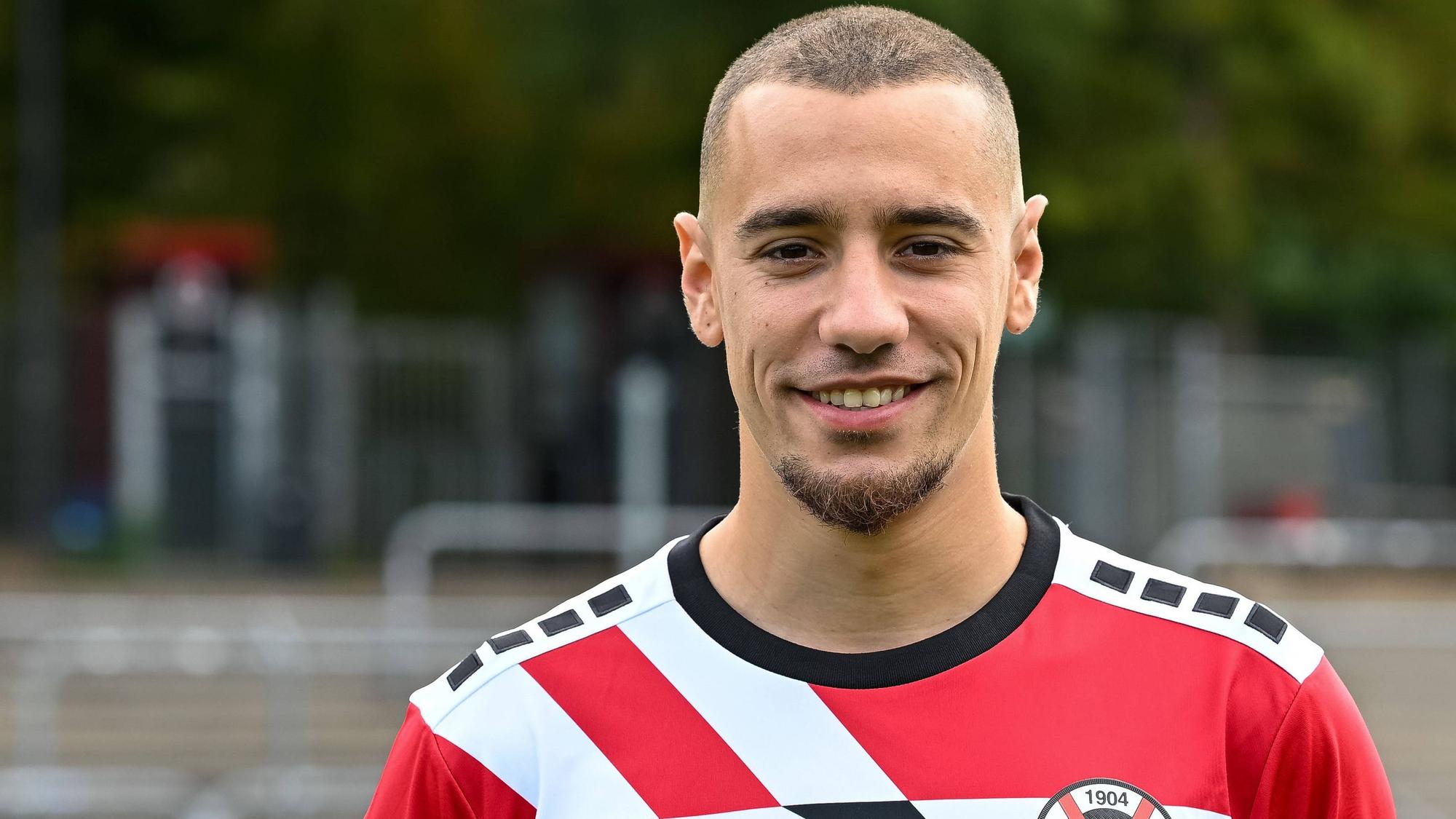 Suheyel Najar Viktoria Koeln, 21. Viktoria Koeln, Fussball, 3. Liga, Portraettermin 2023/24, 12.07.2023 DFB/DFL Regulations prohibit any use of Photographs as image sequences and/or quasi-video X, Viktoria Koeln, Fussball, 3. Liga, Portraetermin 2023/2024, 12.07.2023 Köln *** Suheyel Najar Viktoria Koeln, 21 Viktoria Koeln, Football, 3 Liga, Portraettermin 2023 24, 12 07 2023 DFB DFL Regulations prohibit any use of Photographs as image sequences and or quasi video X, Viktoria Koeln, Football, 3 Liga, Portraettermin 2023 2024, 12 07 2023 Cologne Copyright: xEibner-Pressefoto/ThomasxHaeslerx EP_EER