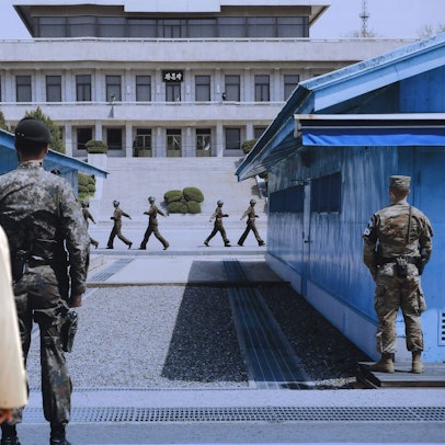 Die schwer bewachte Grenze zwischen Nordkorea und Südkorea, die sogenannte entmilitarisierte Zone der Grenze. Ein US-Bürger ist am Dienstag laut UNO-Angaben in das nordkoreanische Gebiet vorgestoßen. (Archivbild)