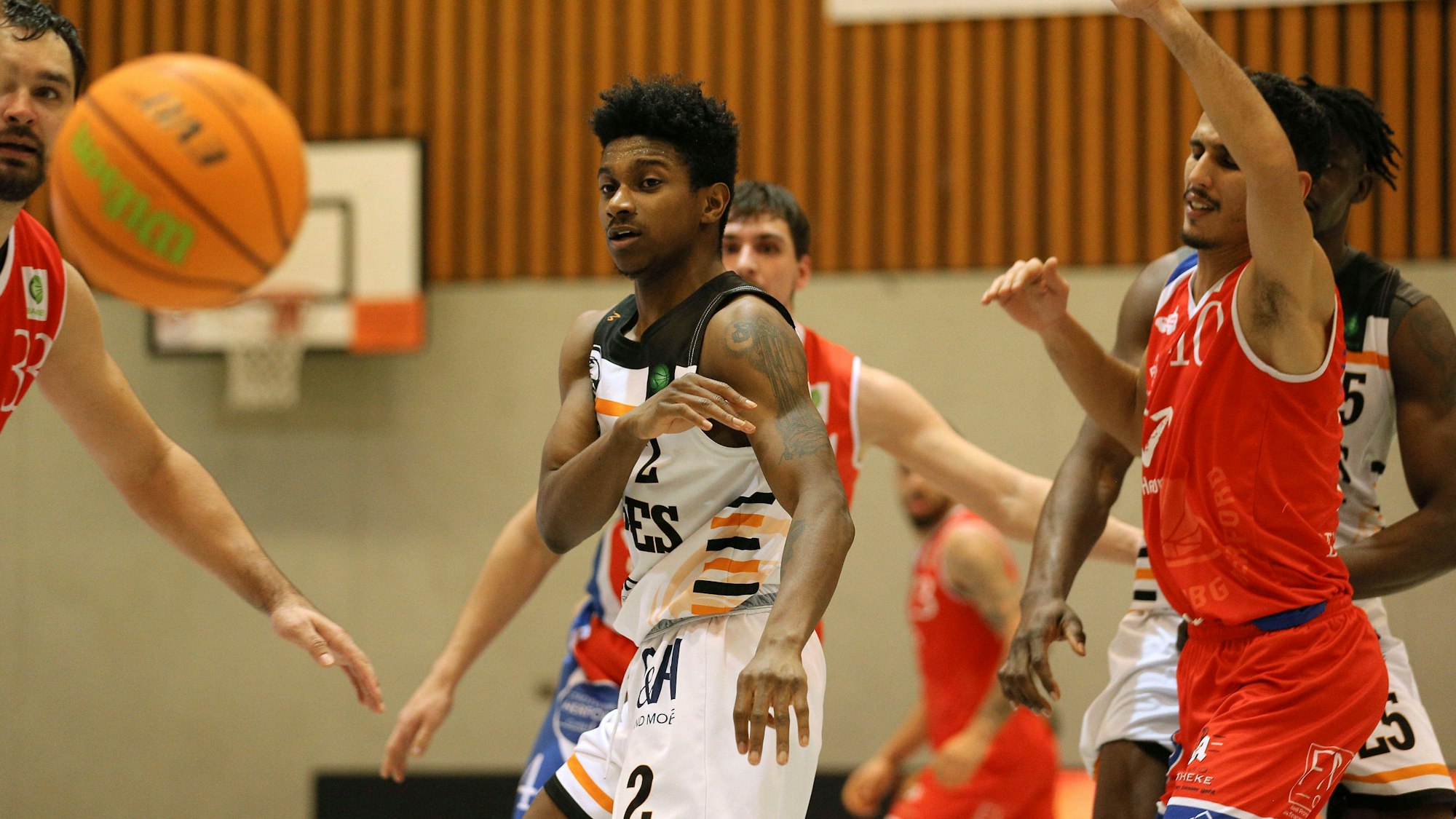 Walter McBride Eagles Basketball Herren Pro B am Fr. 23.12.2022 Itzehoe Eagles - BBG Herford 90 - 84 *** Walter McBride Eagles Basketball Men Pro B on Fri 23 12 2022 Itzehoe Eagles BBG Herford 90 84