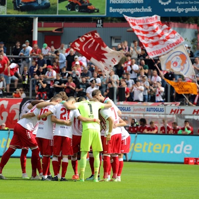 Fortuna Köln - Fortuna Düsseldorf II
Fussball Regionalliga West Saison 2021 2022
Südstadion Köln Deutschland
19.09.2021
Mannschaftskreis
Copyright
Eduard Bopp Sportfotografie
mail@fotobopp.de
