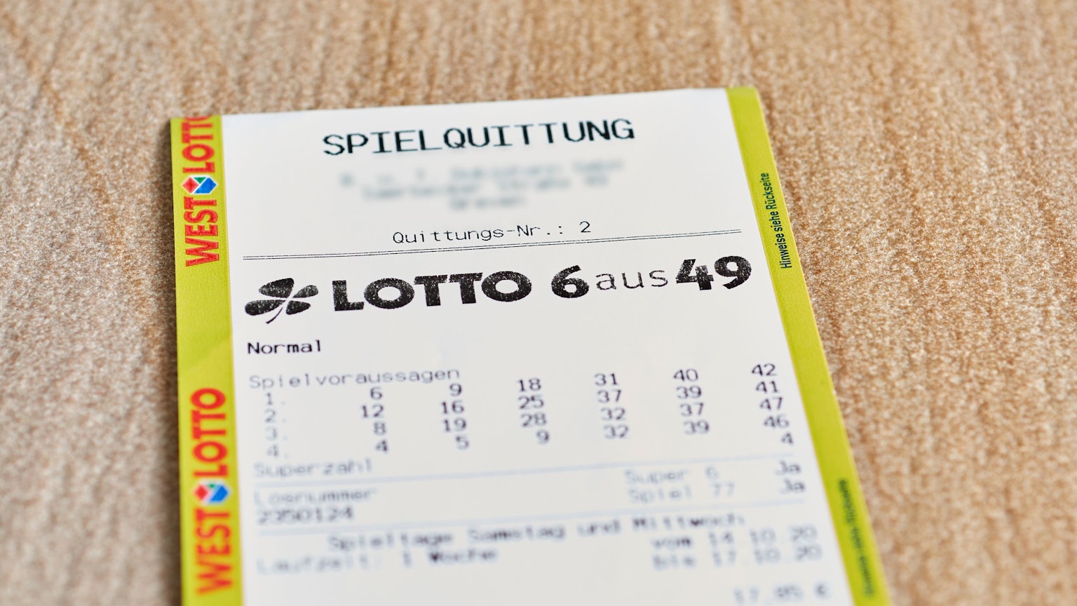 Lotto 6aus49 Spielschein.