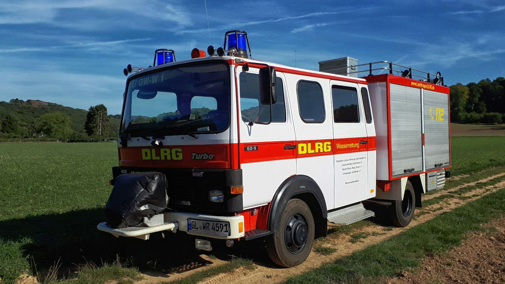 Der für die Wasserrettung ausgerüstete Gerätewagen der Leichlinger DLRG.