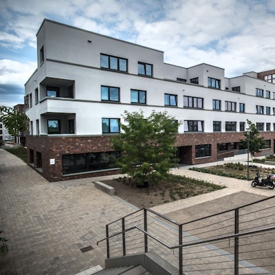 Seit Sommer fertig, aber nicht bezogen: die Kita am Henkelmännchenplatz in der Bahnstadt-West.