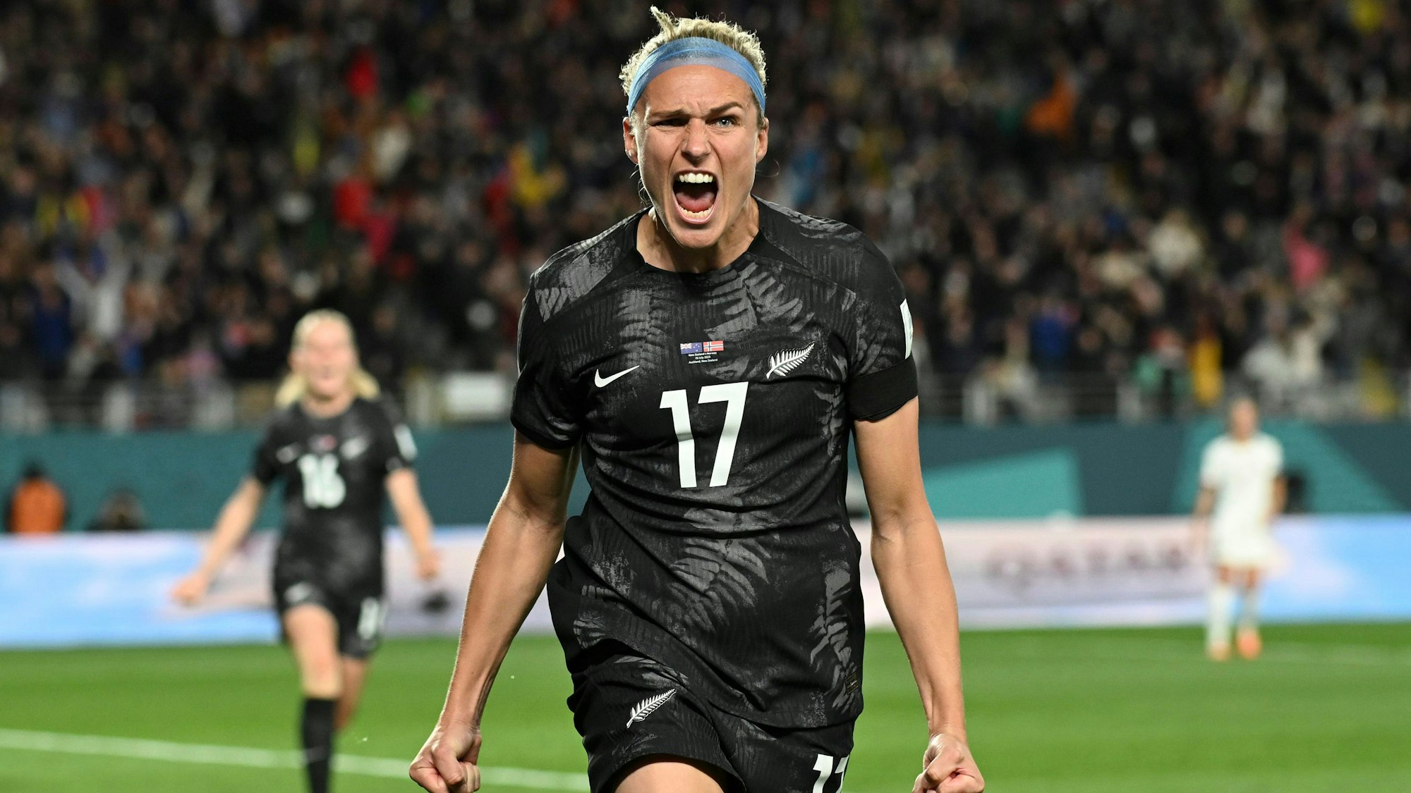 Neuseelands Hannah Wilkinson jubelt nach ihrem Führungstreffer.