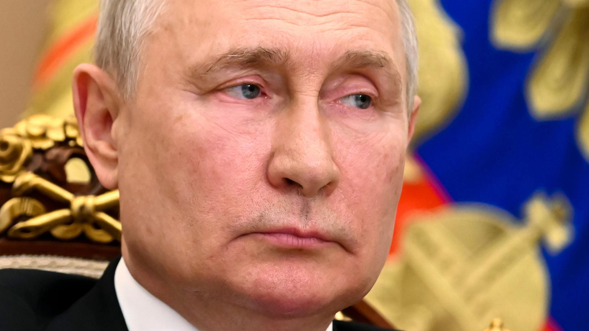 Der russische Präsident Wladimir Putin behauptet ohne Belege, Polen wolle sich Teile der Ukraine und von Belarus einverleiben. Warschau reagiert scharf auf die Worte des Kremlchefs. (Archivbild)