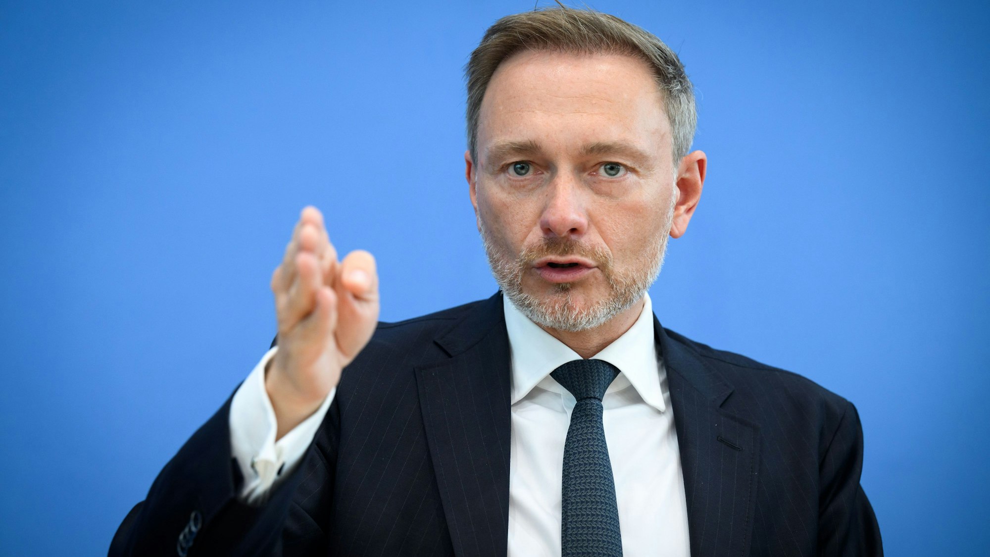 Christian Lindner (FDP), Bundesminister der Finanzen, bei der Bundespressekonferenz