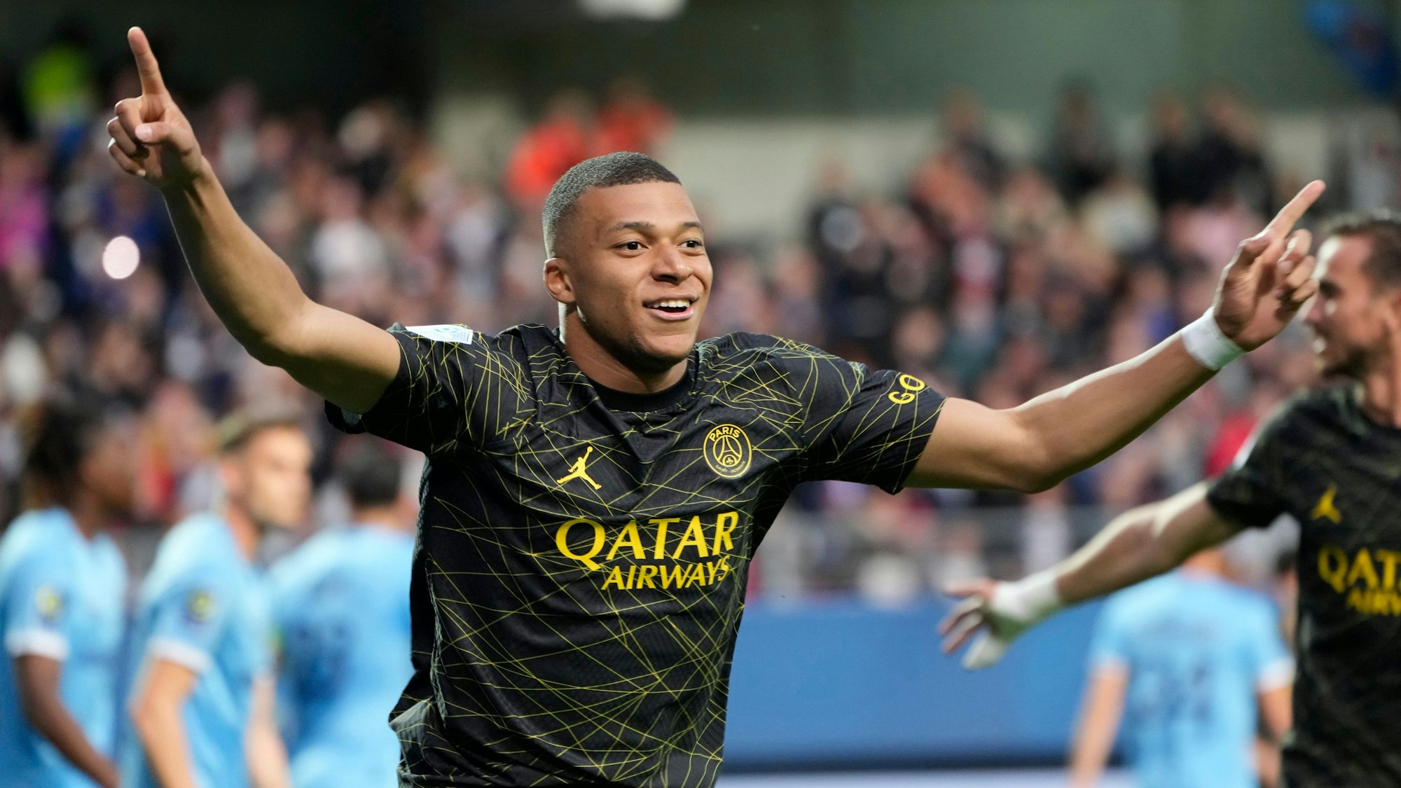 Kylian Mbappé war 2017 für 180 Millionen Euro von AS Monaco zu PSG gewechselt. (Archivbild)