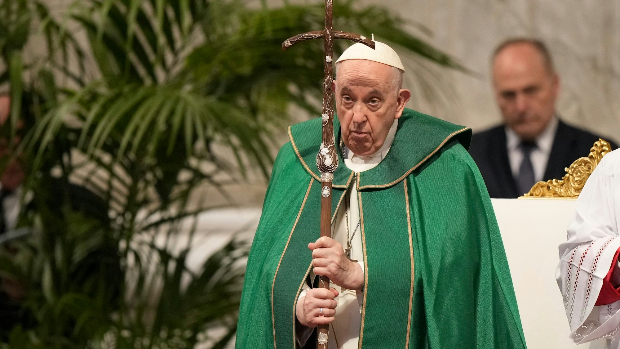 Papst Franziskus steht einer Messe anlässlich des 3. Welttages der Großeltern und Senioren im Petersdom im Vatikan vor. Der Jahrestag wurde von Papst Franziskus 2021 ins Leben gerufen.