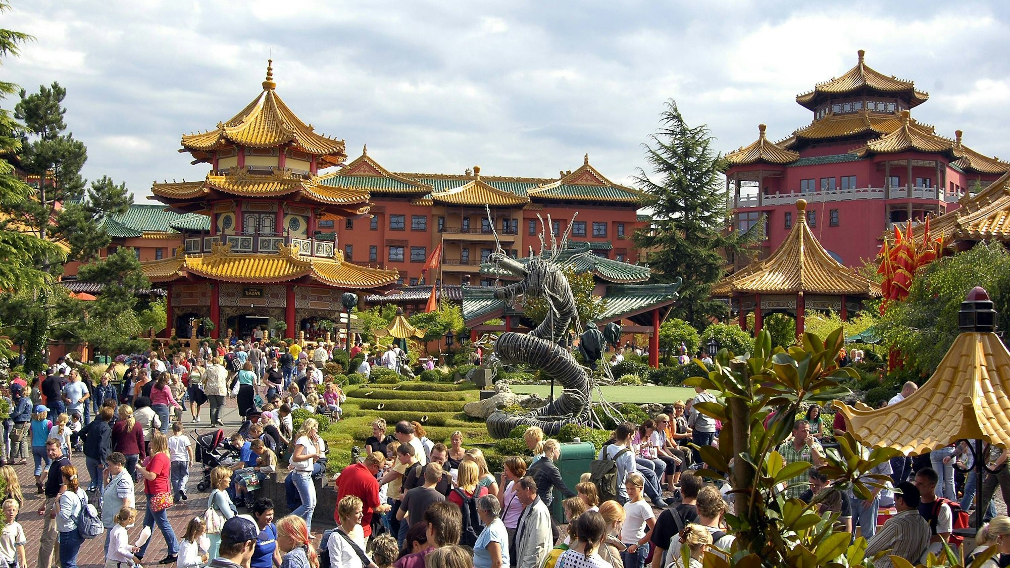 China Town im Phantasialand sorgt seit seiner Eröffnung für großen Besucherandrang.