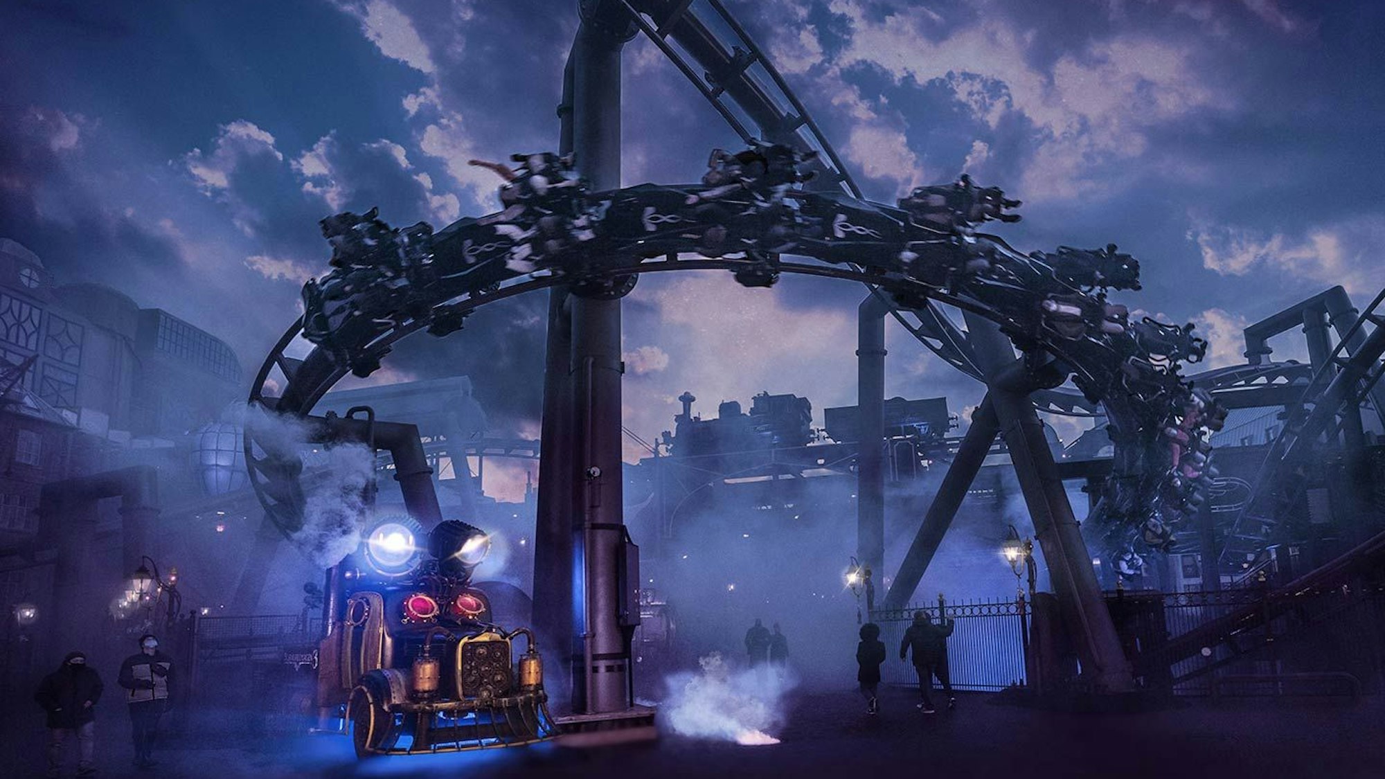 Die Themenwelt Rookburgh im Phantasialand in Brühl mit der Achterbahn F.L.Y. im Dunkeln.