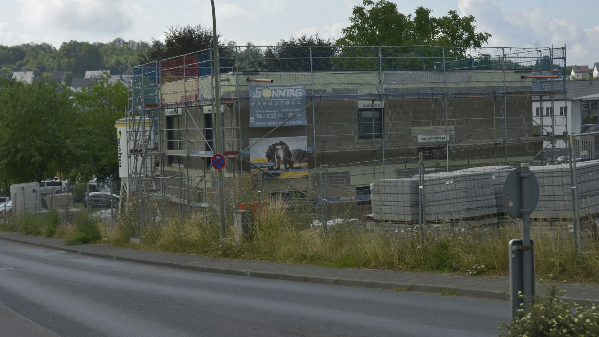 Die neue Rettungswache des Kreises an der Borromäusstraße ist noch in Arbeit.