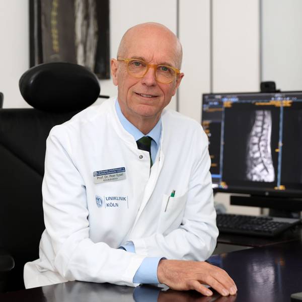 Prof. Dr. Peer Eysel von der Uniklinik Köln ist Spezialist für Gelenkschmerzen.