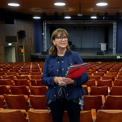 Petra Rinnenburger im Gymnasium Kreuzgasse im Jahr 2023.